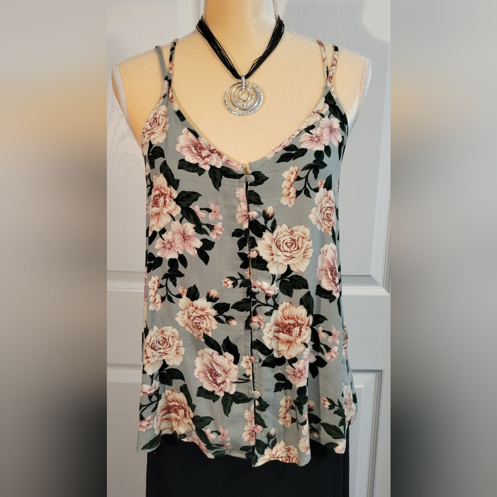 American Eagle Outfitters Floral Cami Size M